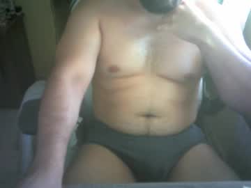 Yulius_7 Chaturbate stream image from October 15, 2025