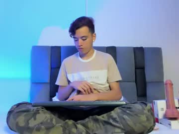 Bunny_Maxxi Chaturbate stream image from October 15, 2025