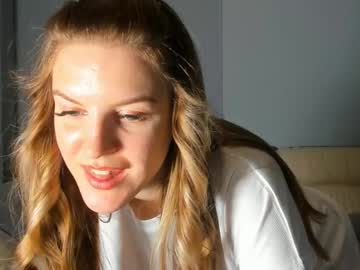 Kasandra_F0x Chaturbate stream image from October 15, 2025