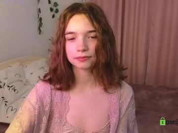 Evi_Brook Chaturbate stream image from October 15, 2025