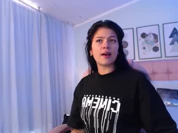 Kiki_Cams Chaturbate stream image from October 15, 2025