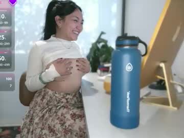Ozhmara Chaturbate stream image from October 15, 2025