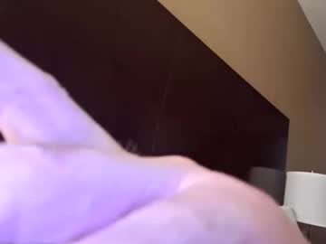 Bdozer4 Chaturbate stream image from October 15, 2025