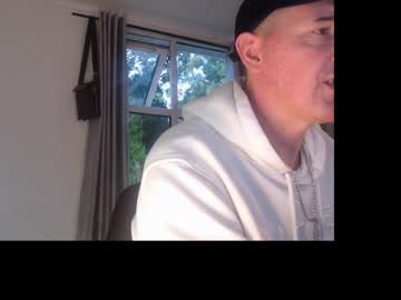 Ginomisanti Chaturbate stream image from October 15, 2025