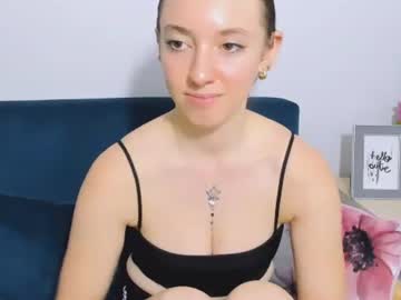 Harperbeauty Chaturbate stream image from October 15, 2025