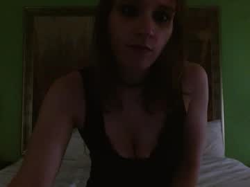 Xxlittlemiss95xx Chaturbate stream image from October 15, 2025