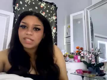 Peachyprincess22 Chaturbate stream image from October 15, 2025