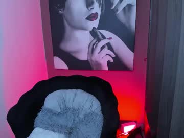 Queenofhaze Chaturbate stream image from October 15, 2025