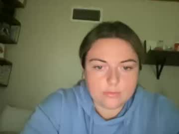Saraxsmiles Chaturbate stream image from October 15, 2025