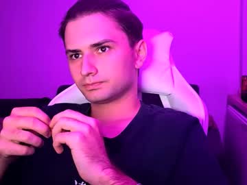 Teasenova Chaturbate stream image from October 15, 2025