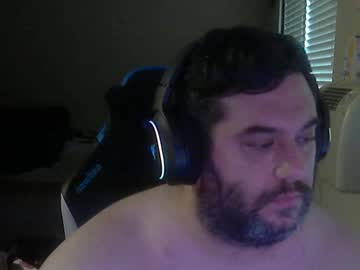 Daddybody4u Chaturbate stream image from October 15, 2025