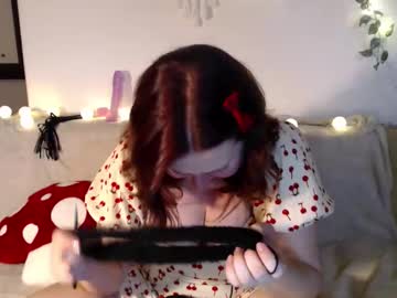 Lilith___Moon Chaturbate stream image from October 15, 2025