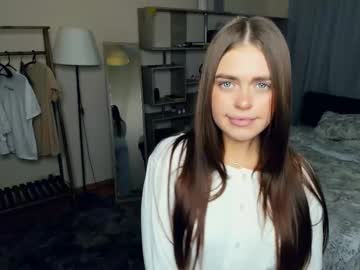 Leyla_Dream Chaturbate stream image from October 15, 2025