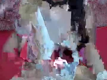 Zhenjays Chaturbate stream image from October 15, 2025