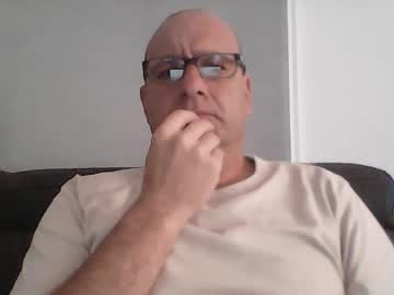 Konsty17 Chaturbate stream image from October 16, 2025