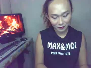 Hottestkera69 Chaturbate stream image from October 16, 2025