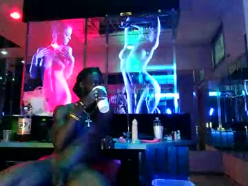 Ninakhalifa Chaturbate stream image from October 16, 2025