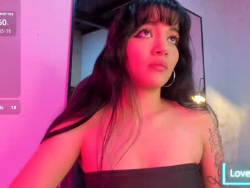 Darky_Doll Chaturbate stream image from October 16, 2025