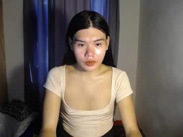 Hotbunnyrainx Chaturbate stream image from October 16, 2025