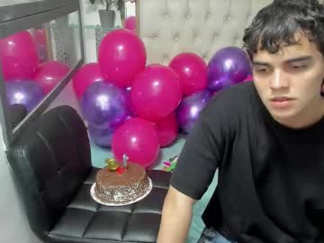 Heiker_ Chaturbate stream image from October 16, 2025