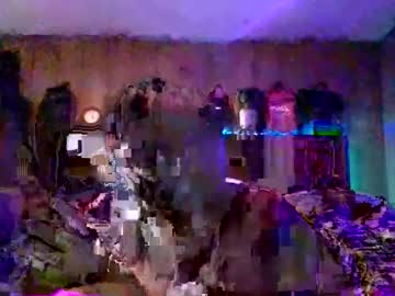 Ravenlove1986 Chaturbate stream image from October 16, 2025