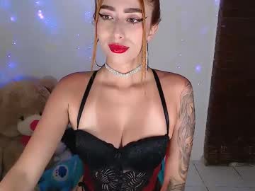 Belle_Ragazee Chaturbate stream image from October 16, 2025