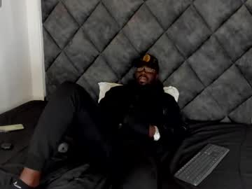 Latrellx7 Chaturbate stream image from October 16, 2025