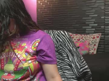 Miadimota Chaturbate stream image from October 16, 2025
