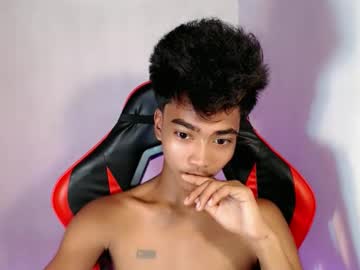 Neil_Asian69 Chaturbate stream image from October 16, 2025