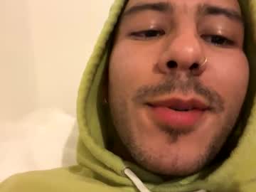 Wet1wood Chaturbate stream image from October 16, 2025