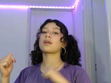Ivonny111 Chaturbate stream image from October 16, 2025