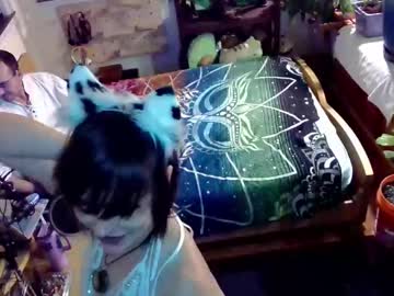 Faewildflower Chaturbate stream image from October 16, 2025