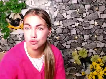 Sport_Tall_Karina Chaturbate stream image from October 16, 2025