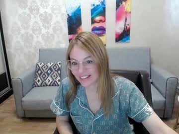 Your_Crush_12 Chaturbate stream image from October 16, 2025