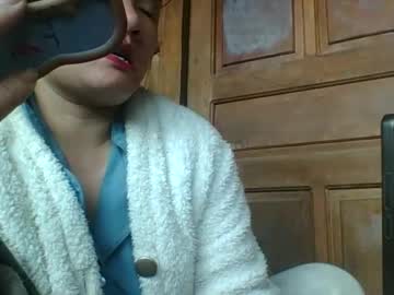Lylymai Chaturbate stream image from October 16, 2025