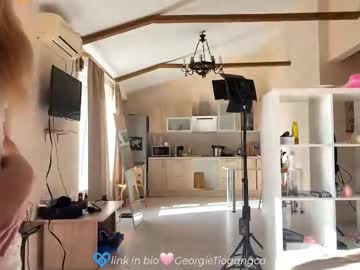 Chloe_Show Chaturbate stream image from October 16, 2025
