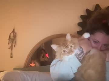 Lilsavagebabe Chaturbate stream image from October 16, 2025