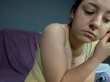 Bea_Johnson Chaturbate stream image from October 16, 2025