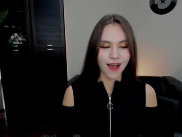 Ellacurtis Chaturbate stream image from October 16, 2025
