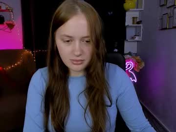 Luna_Blooming Chaturbate stream image from October 16, 2025