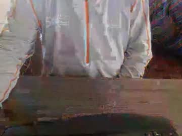 Creamormilk Chaturbate stream image from October 16, 2025
