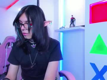 Lullaby_Charade Chaturbate stream image from October 16, 2025