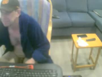 Perver696969 Chaturbate stream image from October 16, 2025