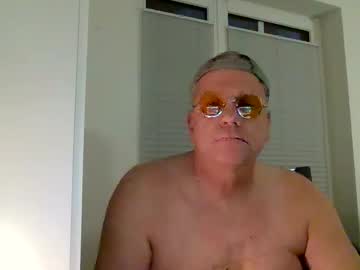 Eichelhorn Chaturbate stream image from October 16, 2025