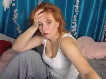 Elannaria Chaturbate stream image from October 16, 2025