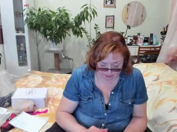 Flowerlover8 Chaturbate stream image from October 16, 2025