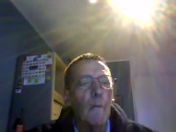 Grjb Chaturbate stream image from October 16, 2025