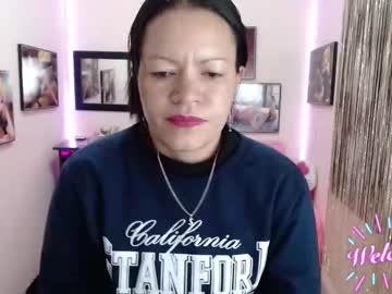 Leandra_Sex Chaturbate stream image from October 16, 2025