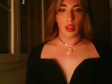 Carlasucker Chaturbate stream image from October 16, 2025