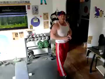 Bigredmachine25 Chaturbate stream image from October 16, 2025
